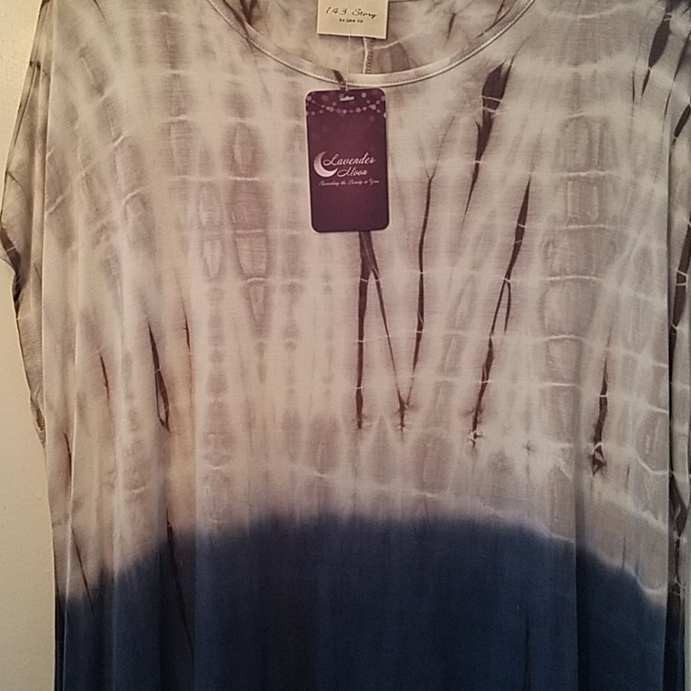 Cute Shirt - Picture 2 of 3